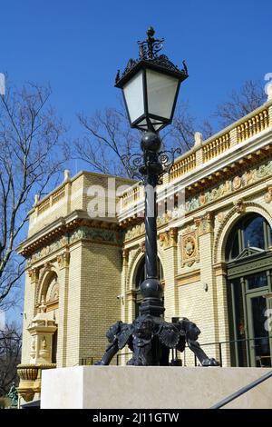 Maison du Millénaire (Millenium Háza), Millenniumshaus, Parc de la ville (Városliget), District XIV, Budapest, Hongrie, Magyarország, Europe Banque D'Images