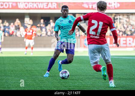 Silkeborg, Danemark. 20th, mars 2022. Raphael Onyedika (37) du FC Midtjylland vu pendant le match Superliga de 3F entre Silkeborg IF et le FC Midtjylland au parc JYSK à Silkeborg. (Crédit photo: Gonzales photo - Morten Kjaer). Banque D'Images