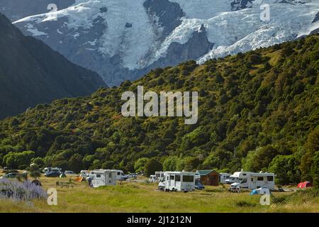 Camping White Horse Hill, village de Mt Cook, parc national d'Aoraki Mt Cook, Île du Sud, Nouvelle-Zélande Banque D'Images