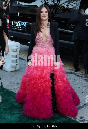 Los Angeles, États-Unis. 21st mars 2022. WESTWOOD, LOS ANGELES, CALIFORNIE, États-Unis - MARS 21: L'actrice américaine Sandra Bullock arrive à la première de Los Angeles de Paramount Pictures 'The Lost City' tenue au Regency Village Theatre le 21 mars 2022 à Westwood, Los Angeles, Californie, États-Unis. (Photo de Xavier Collin/image Press Agency/Sipa USA) crédit: SIPA USA/Alay Live News Banque D'Images