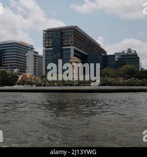 Bâtiment administratif, hôpital Siriraj Wang Lang, Siri Rat, Bangkok Noi, Bangkok sur la rive ouest de la rivière Chao Phraya en Thaïlande Banque D'Images