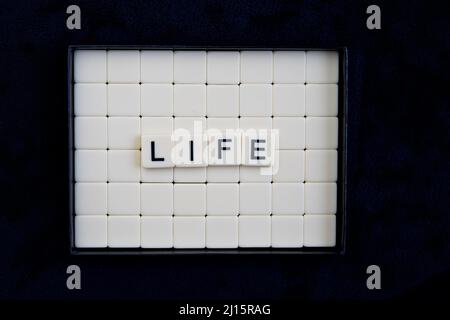 Life:mots composés de combinaisons de lettres Banque D'Images