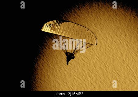 Vol solo au-dessus d'un monde doré ... microlumière propulsée au-dessus de la falaise française en été brise de soirée: L'art numérique de la photographie originale. Banque D'Images