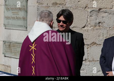 Alexis Francis-boeuf pendant la messe à l'église Saint-Jean-Baptiste à Saint-Jean-de-Luz, dans le sud-ouest de la France, le 23 mars 2022, pour les funérailles de la princesse Micaela, décédée le 13 mars 2022. Photo de Thibaud Moritz/ABACAPRESS.COM Banque D'Images