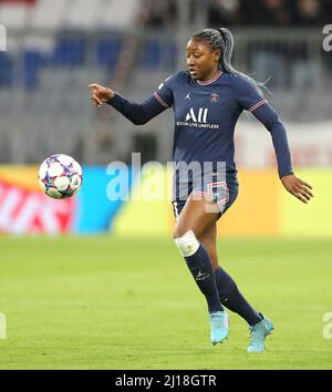 Firo: Fuvuball: Soccer: 03/22/2022 Ligue des champions des femmes, saison 2021/2022 quarts de finale première jambe, FC Bayern Mvºnchen - Paris Saint-Germain 1: 2, Kadidiatou Diani, Paris Saint-Germain, PSG, Paris, simple effet, Banque D'Images