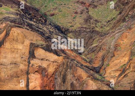 Péninsule volcanique de Sao Lourenco, gros plan, rochers colorés, côte rocheuse, falaises, Ponta de San Lorenzo, Madère, Portugal Banque D'Images