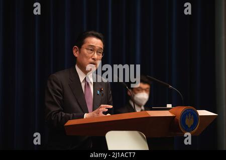 Tokyo, Japon. 16th mars 2022. Le Premier ministre japonais Kishida Fumio lors de sa conférence de presse à Tokyo. Crédit : SOPA Images Limited/Alamy Live News Banque D'Images