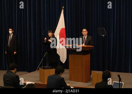 Tokyo, Japon. 16th mars 2022. Le Premier ministre japonais Kishida Fumio lors de sa conférence de presse à Tokyo. (Photo de Stanislav Kogiku/POOL/SOPA Images/Sipa USA) crédit: SIPA USA/Alay Live News Banque D'Images