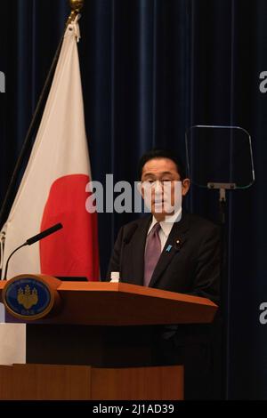 Tokyo, Japon. 16th mars 2022. Le Premier ministre japonais Kishida Fumio lors de sa conférence de presse à Tokyo. (Photo de Stanislav Kogiku/POOL/SOPA Images/Sipa USA) crédit: SIPA USA/Alay Live News Banque D'Images