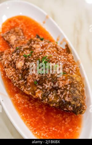 Un plat de Guangxi croustillant, doux et aigre, un poisson au vin doux et aigre Banque D'Images