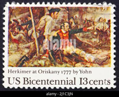 ÉTATS-UNIS D'AMÉRIQUE - VERS 1977: Un timbre imprimé aux États-Unis d'Amérique montre la peinture Herkimer à Oriskany par Yohn, 200th anniversaire Banque D'Images