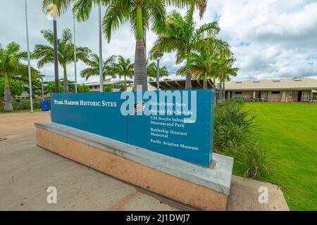 HONOLULU, OAHU, HAWAII, États-Unis - 21 AOÛT 2016 : porte d'entrée des sites historiques de Pearl Harbor sur l'île d'Oahu à Hawaï. Historique américain Banque D'Images