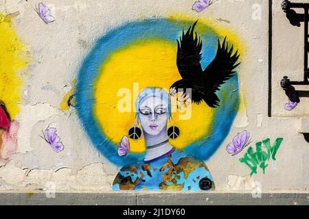 Paris (75) 13E arrdt. Quartier de la Butte aux Cailles. Sur un mur de la rue de la Butte aux Cailles, une peinture murale de l'artiste Demoiselle MM, Banque D'Images