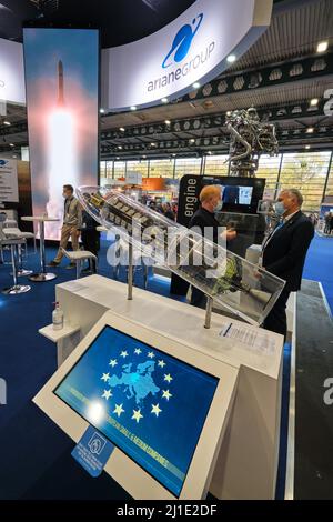 18.11.2021, Allemagne, Brême, Brême - kiosque d'exposition d'Ariane Group à SPACE TECHNO EXPO EUROPE 2021. 00A211118D058CAROEX.JPG [VERSION DU MODÈLE : NON, PR Banque D'Images