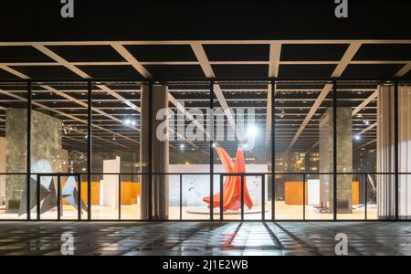 26.01.2022, Allemagne, Berlin, Berlin - Nouvelle Galerie nationale, rouverte après rénovation avec exposition par Alexander Calder. 00A220126D734CAROEX.JPG [MO Banque D'Images