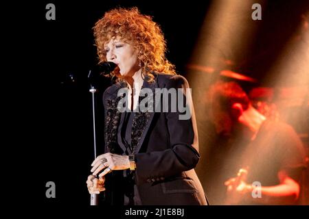 24 mars 2022, Bergame, Provincia di Bergame, Italie: Fiorella Mannoia concert au Creberg Teatro. (Credit image: © Andrea Ripamonti/Pacific Press via ZUMA Press Wire) Banque D'Images