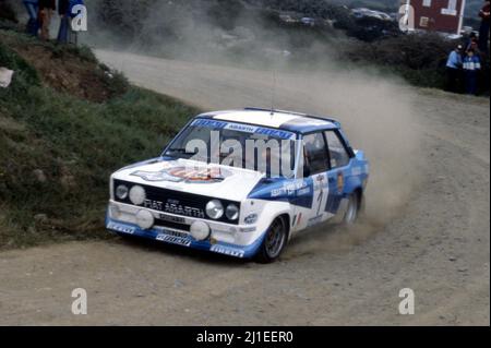Marku Alen (fin) Ilkka Kivimaki (fin) Fiat 131 Abarth GR4 Fiat Auto Banque D'Images