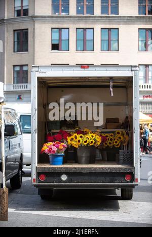 Scènes du dimanche du marché agricole Union Square à New York. Banque D'Images