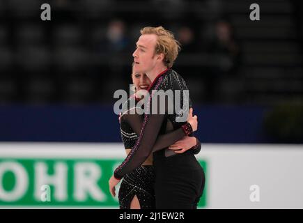 Stade Sud de France, Montpellier, France. 25th mars 2022. Sasha Fear et George Waddell du Royaume-Uni pendant la danse sur glace par paires, Championnat du monde de patinage artistique au Sud de France Arena, Montpellier, France. Kim Price/CSM/Alamy Live News Banque D'Images