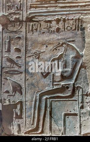 Sculpture de Thoth dans le Grand Temple d'Abydos, Égypte Banque D'Images