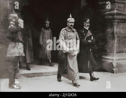 Photo d'époque de Wilhelm II, empereur allemand et prince Heinrich de Prusse, 1916 Banque D'Images