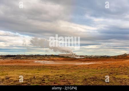 Gunnuhver Hot Springs un paysage spectaculaire avec de la vapeur.Islande, Reykjanes Banque D'Images