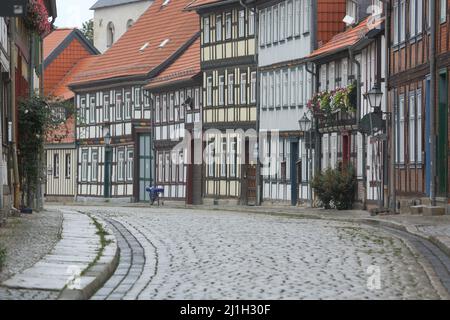 Maisons à colombages dans la Pfarrstrasse à Wernigerode, Saxe-Anhalt, Allemagne Banque D'Images