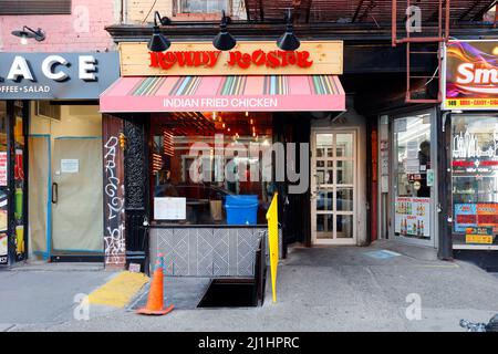 Rowdy Rooster, 149 1st Ave., New York, NYC photo d'un restaurant de poulet frit indien dans l'East Village de Manhattan. Banque D'Images