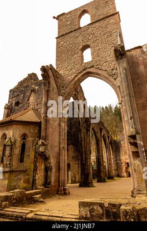 Les ruines du monastère Allerheiligen (abbaye de la Toussaint) près d'Oppenau dans la Forêt Noire, Allemagne Banque D'Images