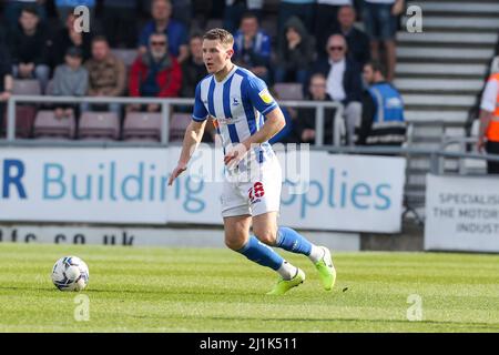 Northampton, Royaume-Uni. 26th MARS Bryn Morris de Hartlepool United lors de la première moitié du match de la Sky Bet League 2 entre Northampton Town et Hartlepool United au PTS Academy Stadium, Northampton, le samedi 26th mars 2022. (Credit: John Cripps | MI News) Credit: MI News & Sport /Alay Live News Banque D'Images