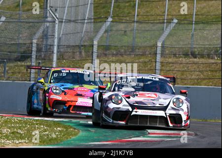 Circuit de Mugello, Scarperia, Italie, 26 mars 2022, Course pendant Hankook 12h de Mugello 2022 - Endurance Banque D'Images