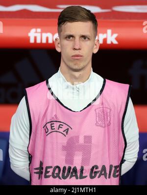 Sabadell, Barcelone, Espagne. 26th mars 2022. Barcelone Espagne 26.03.2022 Dani Olmo (Espagne) regarde pendant le match amical entre l'Espagne et l'Albanie au stade RCDE le 26 mars 2022 à Barcelone. (Image de crédit : © Xavi Urgeles/ZUMA Press Wire) Banque D'Images