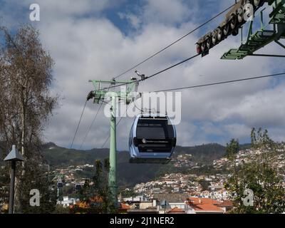 Voiture vide de Funchal téléphérique en chemin depuis la montagne de Monte dans le ranch de montagne de Funchal Madère Portugal UE Banque D'Images