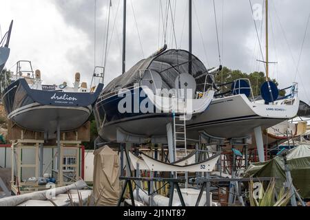 S'Arenal, Espagne; mars 13 2022: Vue générale du club nautique dans la ville de Majorcan de s'Arenal, Espagne Banque D'Images