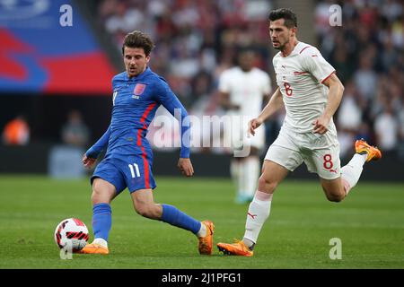 Londres, Royaume-Uni. 26th mars 2022. Mason Mount d'Angleterre (11) en action. Angleterre v Suisse, International football friendly désigné Alzheimer's Society International Match au stade Wembley à Londres le samedi 26th mars 2022. Usage éditorial seulement. photo par Andrew Orchard/Andrew Orchard sports Photography/Alay Live News crédit: Andrew Orchard sports Photography/Alay Live News Banque D'Images