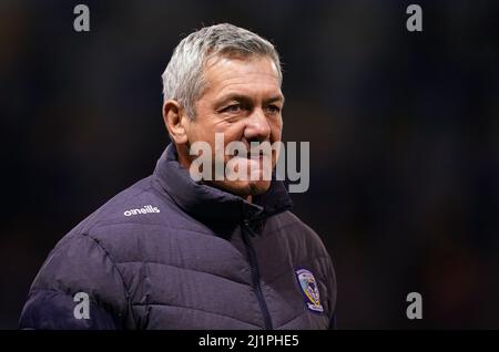 Photo du dossier datée du 17-02-2022 de l'entraîneur-chef de Warrington Wolves Daryl Powell qui a demandé à ses joueurs de « se départir » après avoir subi une défaite de la coupe du défi Betfred 16-12 à Wakefield au stade Halliwell Jones. Date de publication : dimanche 27 mars 2022. Banque D'Images