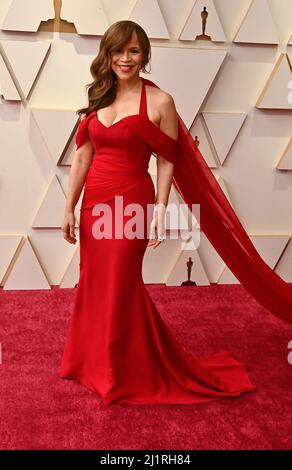 Los Angeles, États-Unis. 27th mars 2022. Rosie Perez arrive pour les Academy Awards 94th annuels au Dolby Theatre, dans la section Hollywood de Los Angeles, le dimanche 27 mars 2022. Photo de Jim Ruymen/UPI crédit: UPI/Alay Live News Banque D'Images
