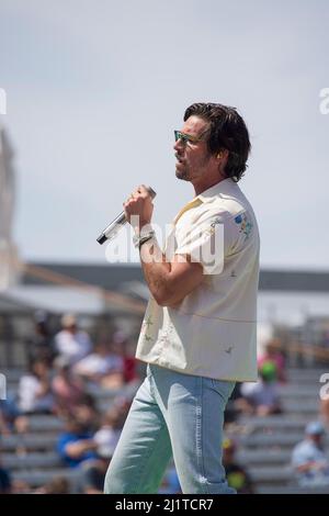 Les Amériques. 27th mars 2022. Mark Wystrach, chanteur principal du groupe de country Midland, se produit au Grand Prix automobile d'EchoPark, circuit of the Americas. Austin, Texas. Mario Cantu/CSM/Alamy Live News Banque D'Images