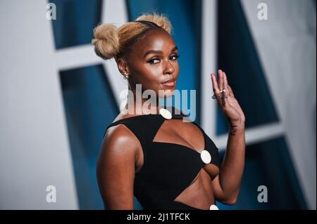 Beverly Hills, États-Unis. 27th mars 2022. Janelle Monáe marche sur le tapis rouge à la Vanity Fair Oscar Party 2022 qui s'est tenue au Wallis Annenberg Center for the Performing Arts à Beverly Hills, CA, le 27 mars 2022. (Photo par Anthony Behar/Sipa USA) crédit: SIPA USA/Alay Live News Banque D'Images