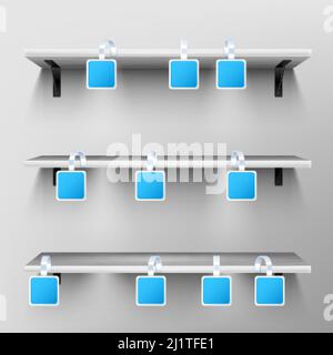 Woblers sur des étagères en bois. Des étiquettes de prix vierges sont apposées sur le porte-vêtements sur le fond gris du mur. Autocollants carrés en papier bleu sur les bandes en plastique ou en métal maquette. clea Illustration de Vecteur