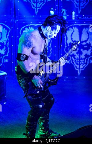 26 mars 2022, Hollywood, CA, US: Doyle (avec le légendaire guitariste Misfits Doyle Wolfgang Von Frankenstein) au Whisky A Go Go à West Hollywood, CA. (Image de crédit : © Dave Safley/ZUMA Press Wire) Banque D'Images