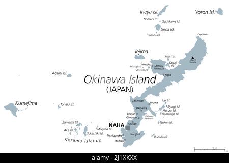 Îles Okinawa, carte politique grise. Groupe insulaire dans la préfecture d'Okinawa au Japon, en mer de Chine orientale, avec la capitale Naha. Banque D'Images