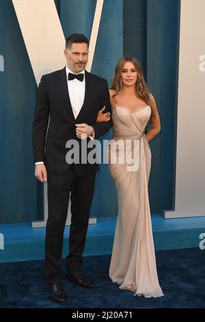 Joe Manganiello et Sofia Vergara participent à la Vanity Fair Oscar Party 2022 au Wallis Annenberg Center for the Performing Arts le 27 mars 2022 à Beverly Hills, Californie. Photo : Casey Flanigan/imageSPACE Banque D'Images