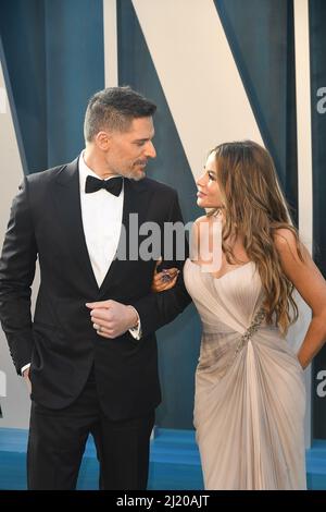 Joe Manganiello et Sofia Vergara participent à la Vanity Fair Oscar Party 2022 au Wallis Annenberg Center for the Performing Arts le 27 mars 2022 à Beverly Hills, Californie. Photo : Casey Flanigan/imageSPACE Banque D'Images