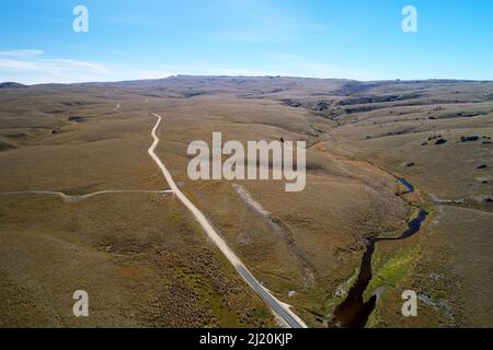 Old Dunstan Trail, Central Otago, South Island, Nouvelle-Zélande - drone aérien Banque D'Images