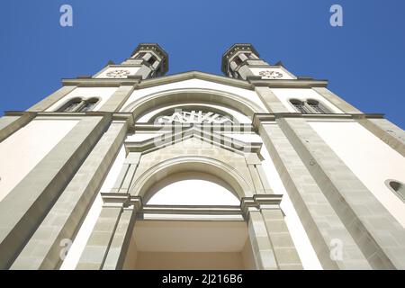 Église néo-romane Saint-Jean-Baptiste à Todtnau, Bade-Wurtemberg, Allemagne Banque D'Images