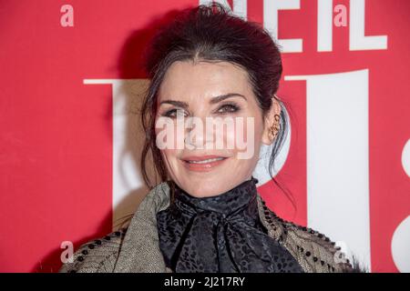 NEW YORK, NEW YORK - 28 MARS : Julianna Margulies participe à la soirée d'ouverture de la « Plaza Suite » le 28 mars 2022 à New York. Banque D'Images