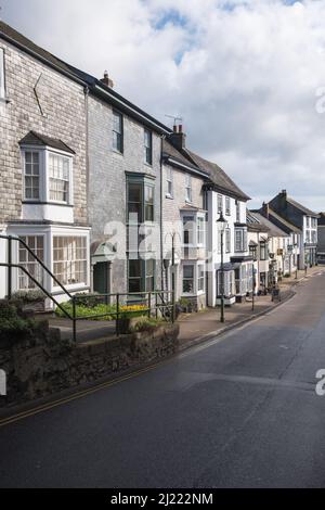 Vue sur Church Street dans la ville de South Hams de Modbury, Devon Banque D'Images