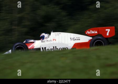 Alain Prost (FRA) McLaren MP4/2 Tag Porsche Banque D'Images