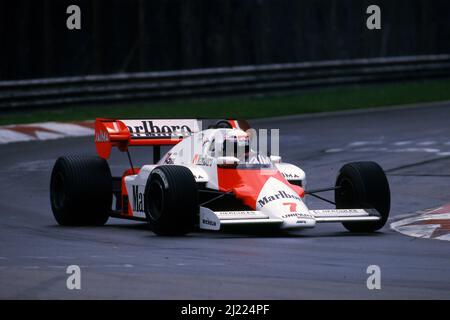 Alain Prost (FRA) McLaren MP4/2 TAG Porsche Banque D'Images